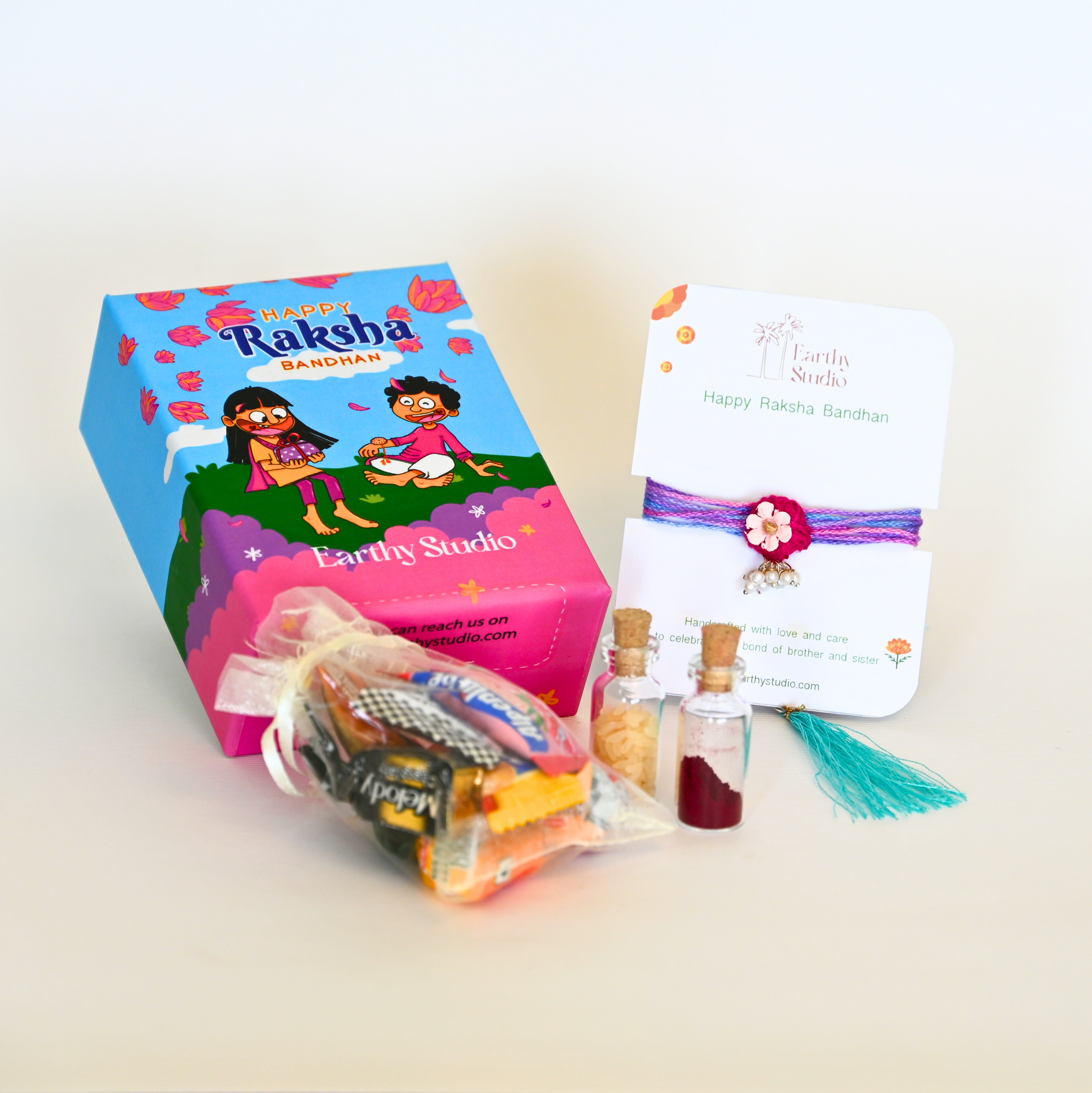 Flower Bead Rakhi Mini Gift Box