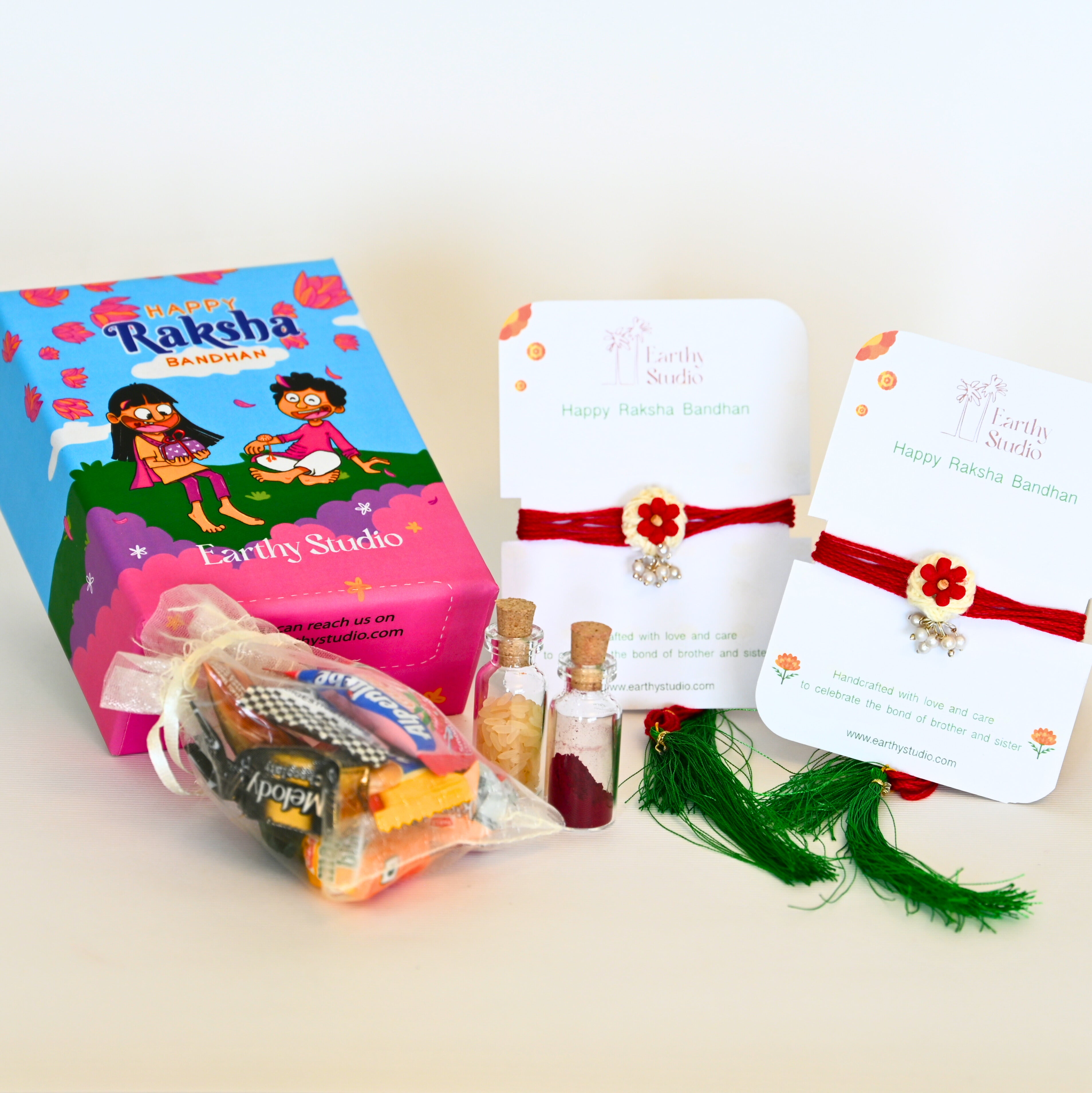 Flower Bead Rakhi Mini Gift Box