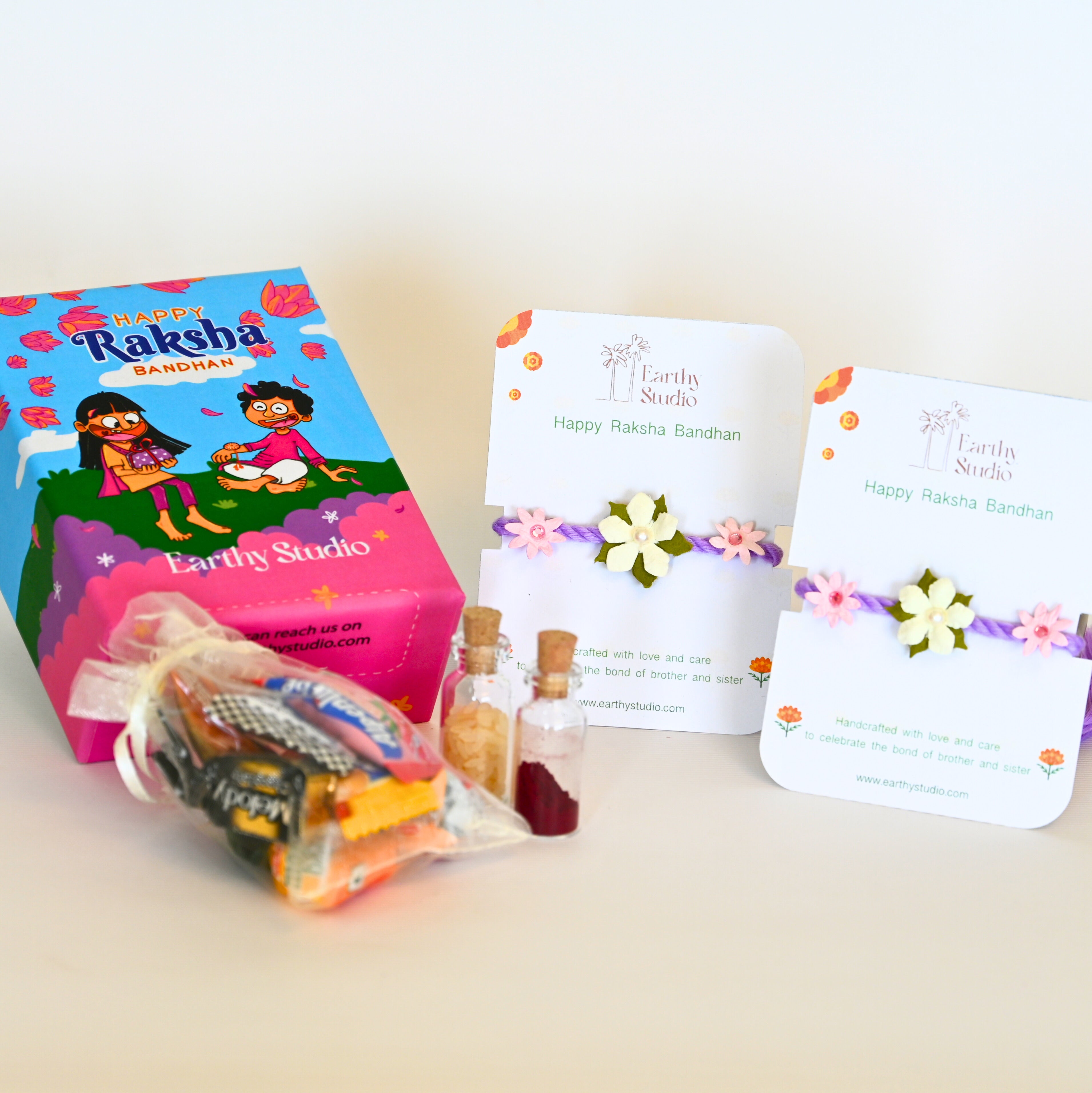 Flower Rakhi Mini Gift Box