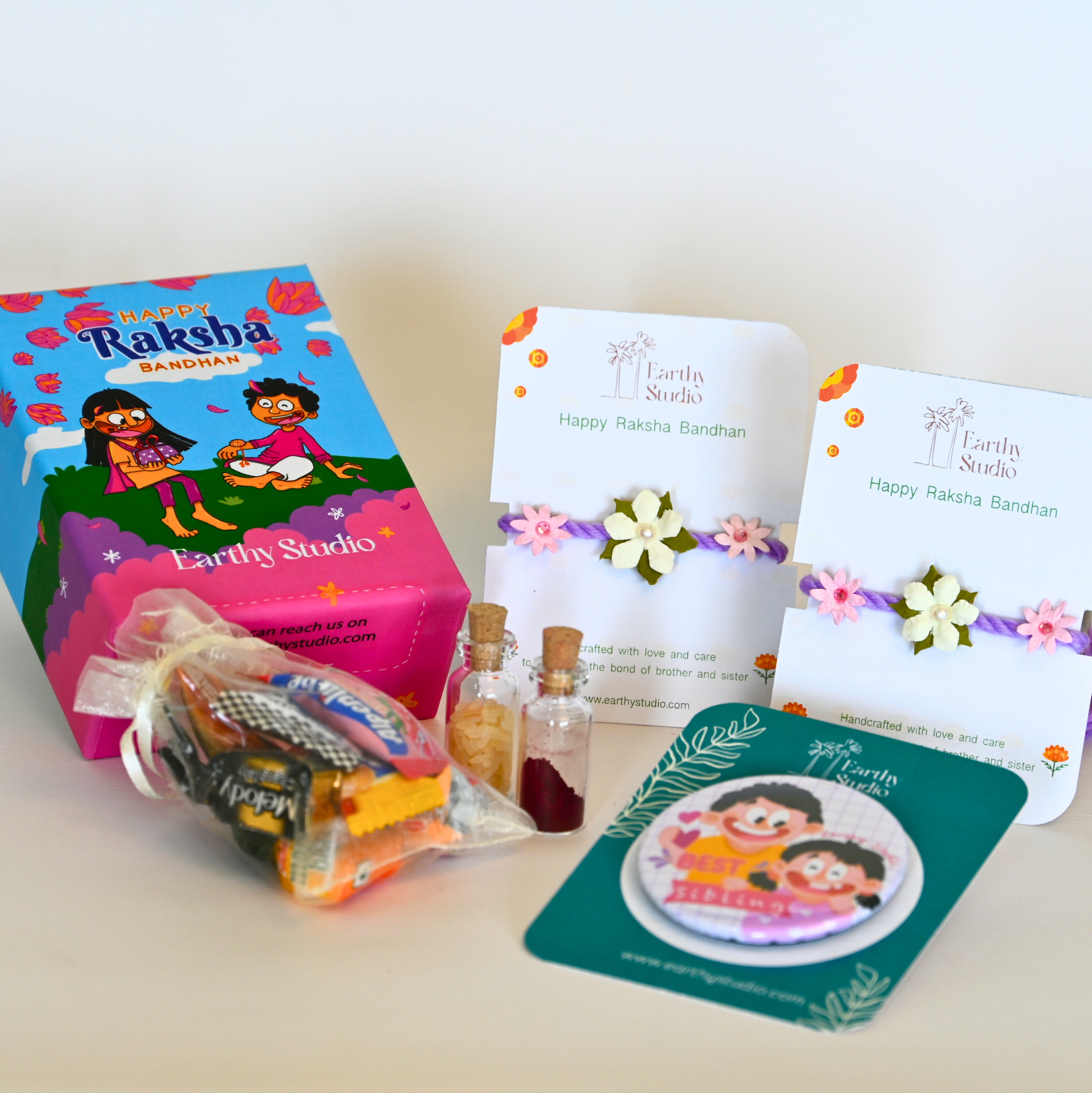 Flower Rakhi Mini Gift Box