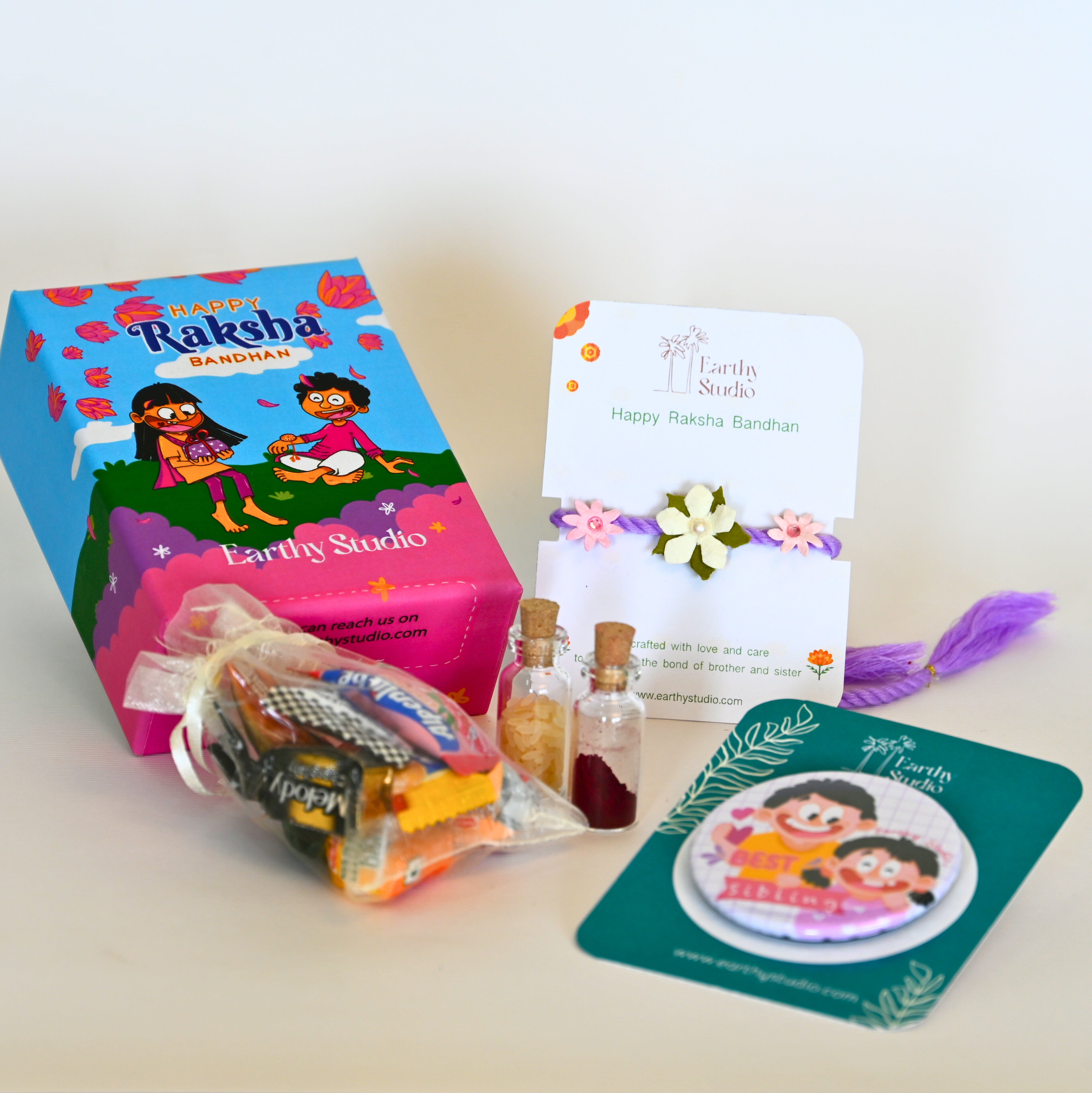 Flower Rakhi Mini Gift Box