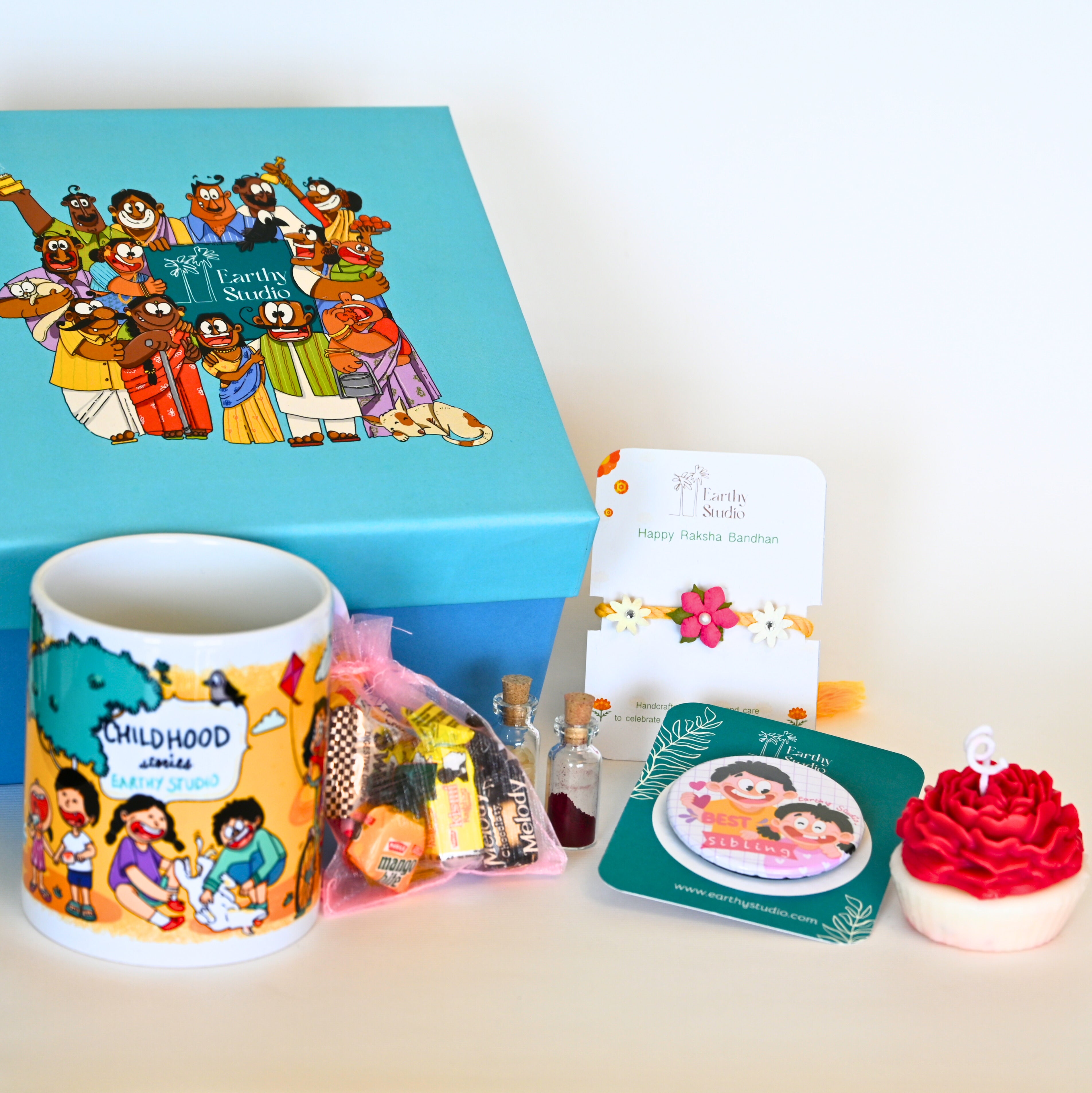 Flower Rakhi Deluxe Gift Box