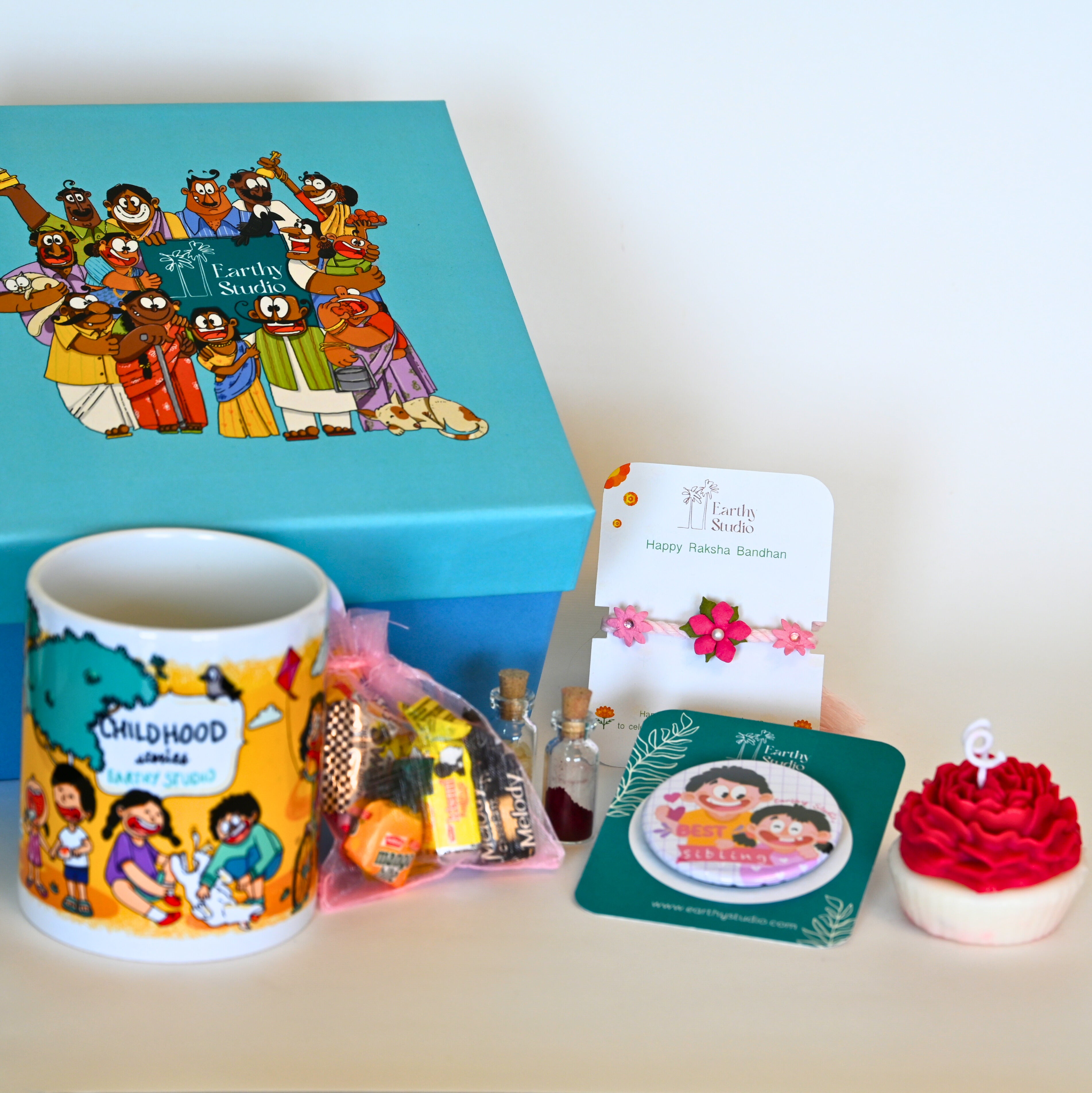 Flower Rakhi Deluxe Gift Box