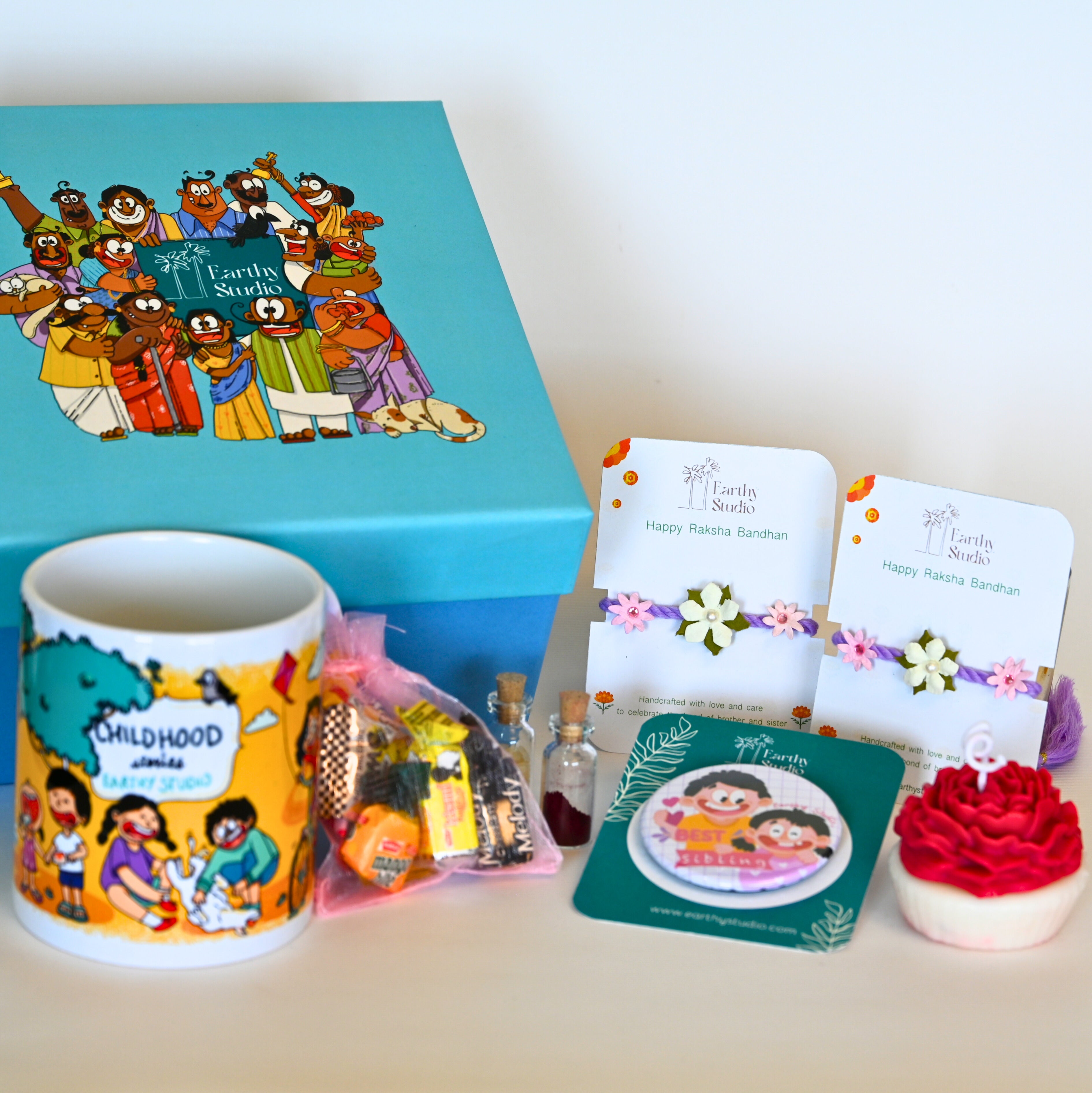 Flower Rakhi Deluxe Gift Box