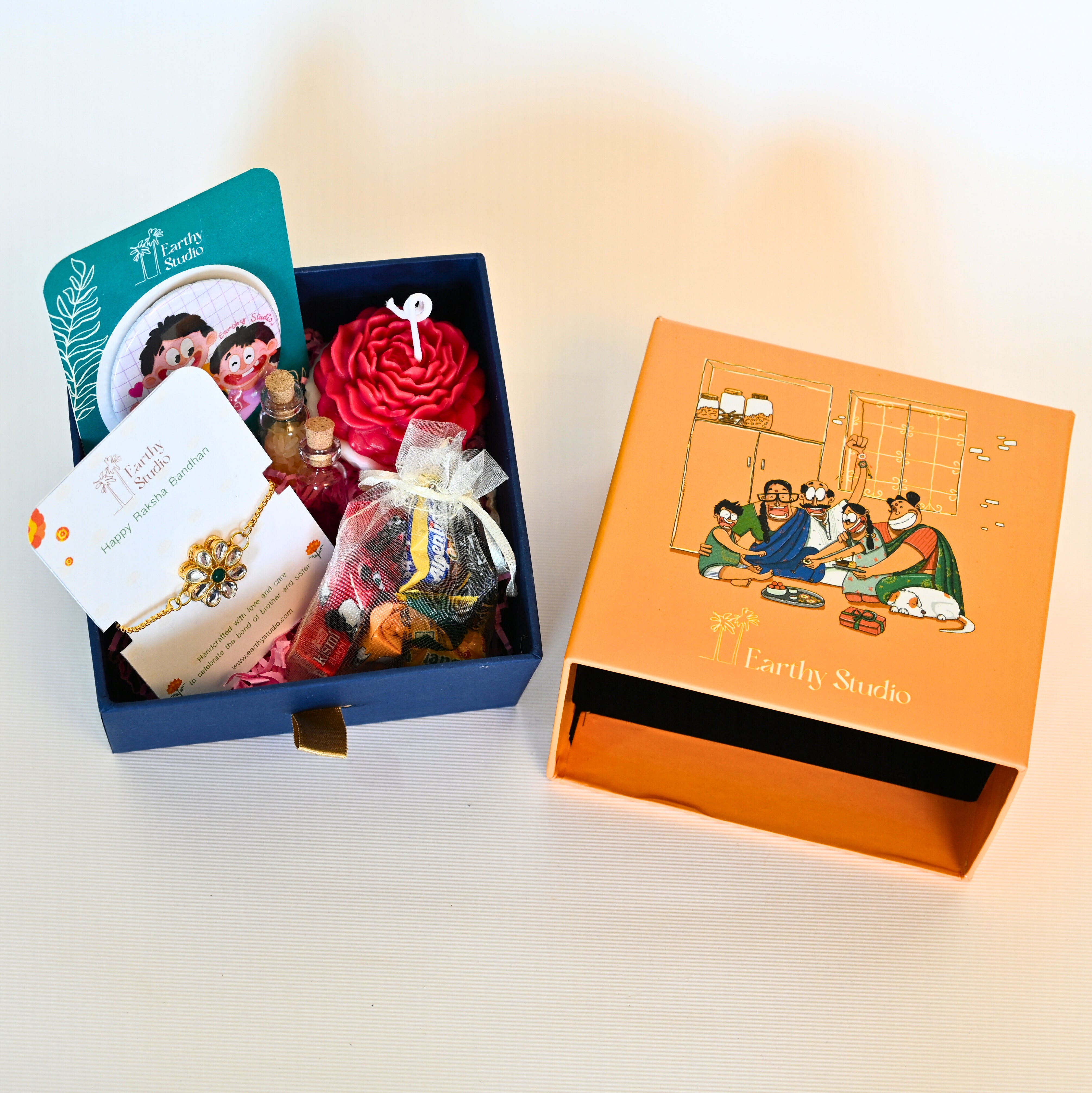 Ladies Bracelet Rakhi Premium Gift Box