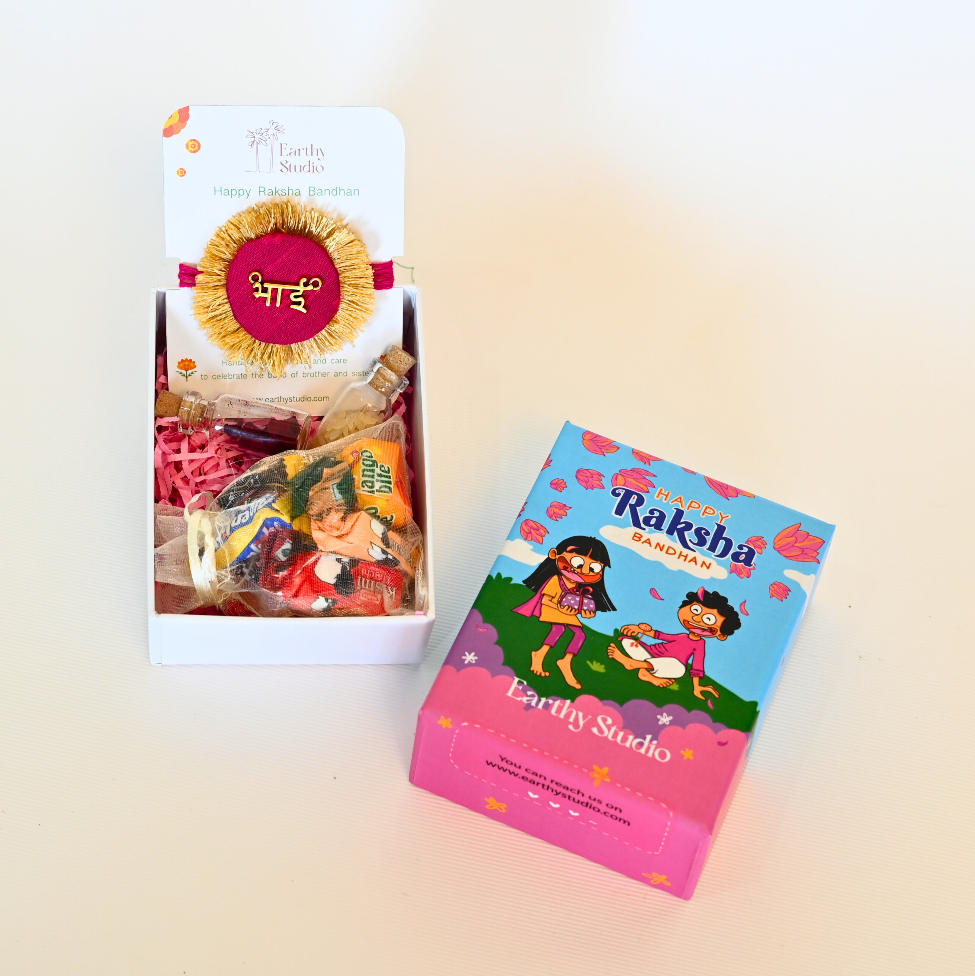 Red Shield Rakhi Mini Gift Box