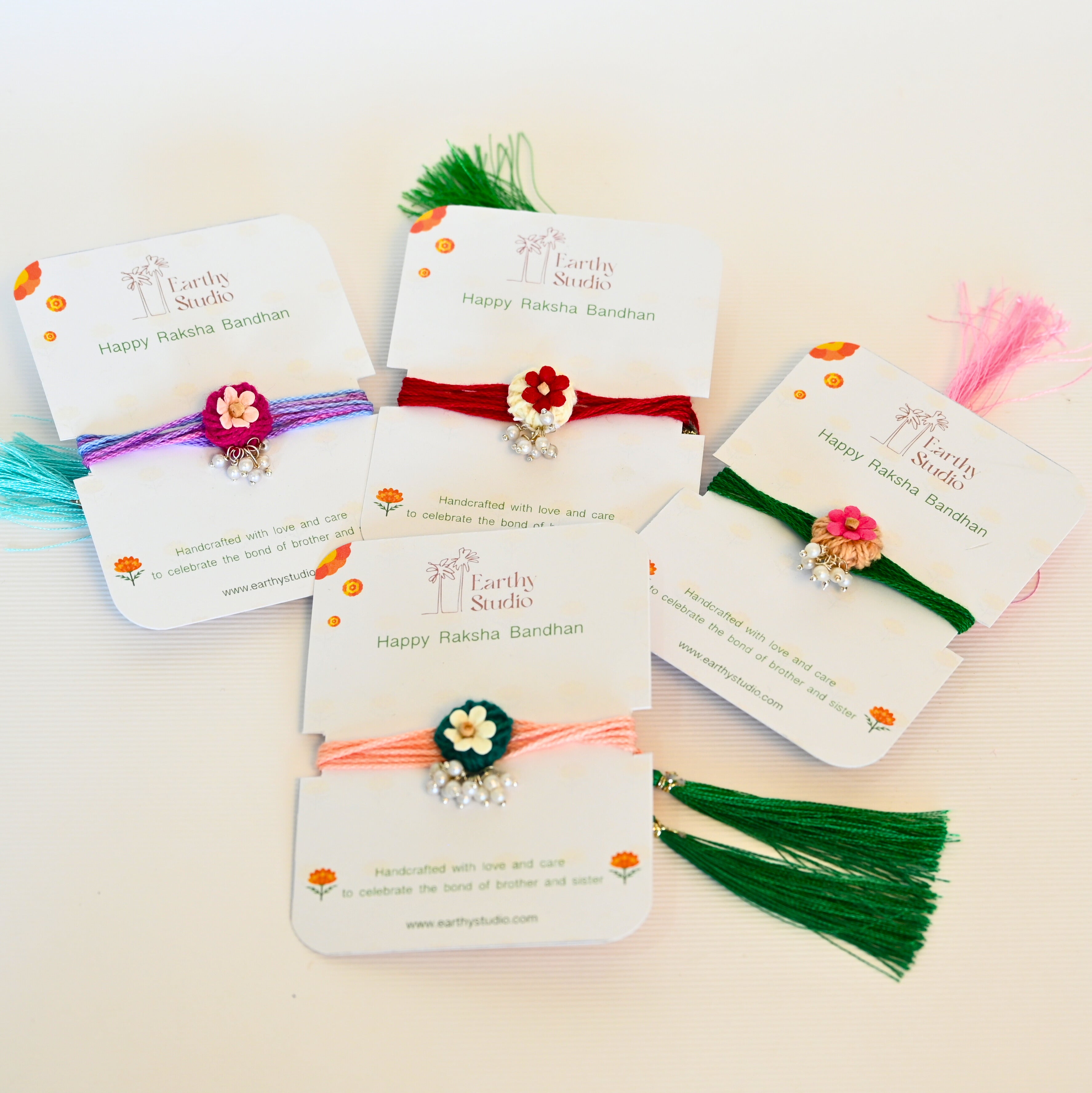 Flower Bead Rakhi Deluxe Gift Box